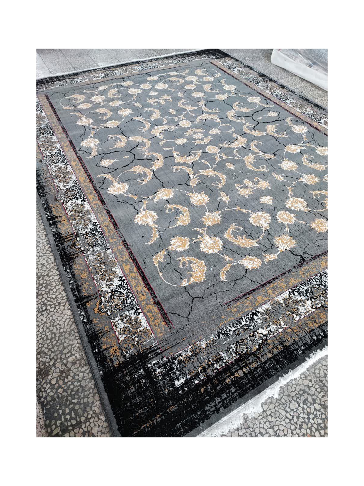 Kashan Cheap BCF Carpet Kavir Design Gray Color